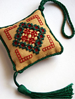 Hardanger Christmas ornament
